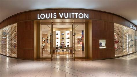 lv purse in holt frew calgary|Louis Vuitton Calgary Chinook Centre store, Canada.